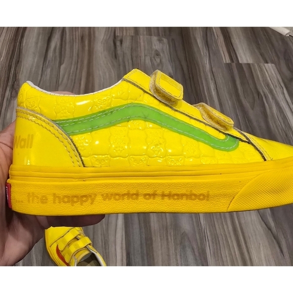 Limited Edition Vans Old Skool Haribo Goldbear Shoes Boys Size 1.5 Bright Yellow - Picture 12 of 16